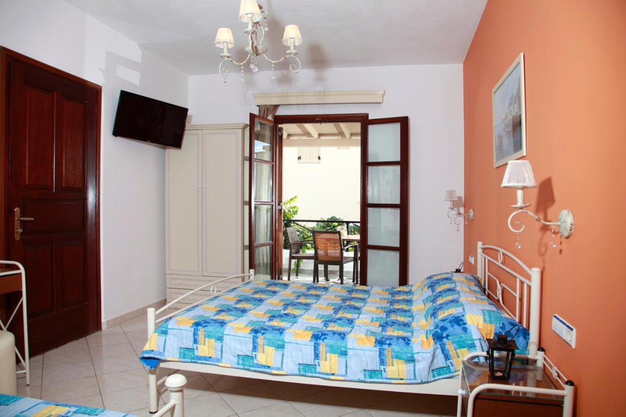 Maria'S Residence Agia Anna  Buitenkant foto
