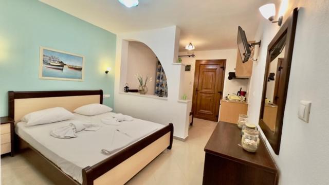 Maria'S Residence Agia Anna  Buitenkant foto