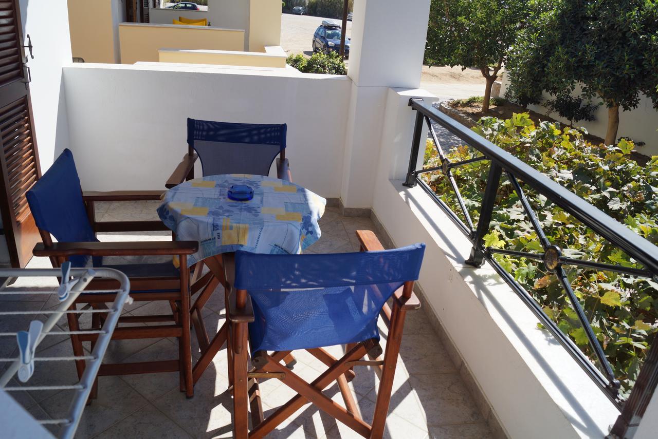Maria'S Residence Agia Anna  Buitenkant foto