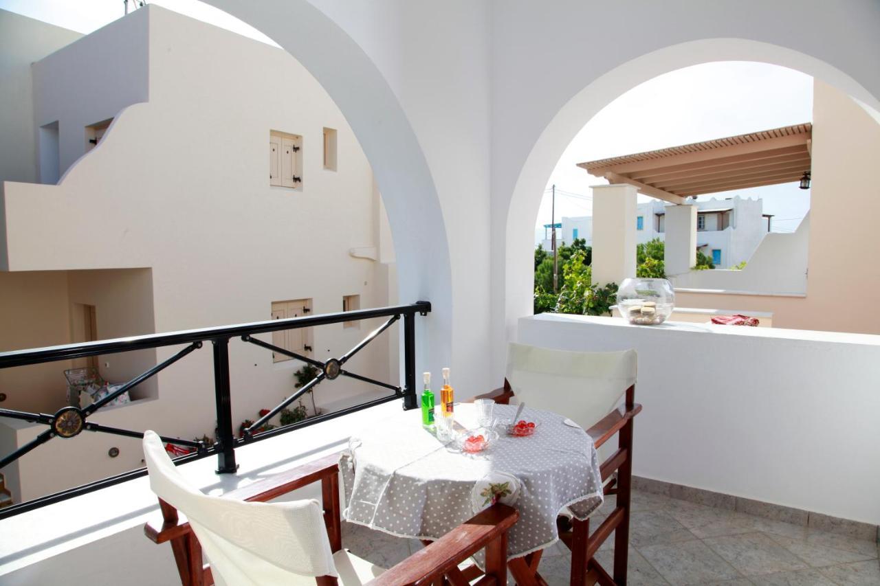 Maria'S Residence Agia Anna  Buitenkant foto